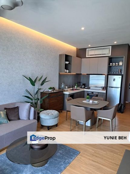Coty Of Dreams highfloor seaview unit for sale, Penang, Tanjung Tokong