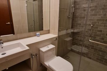 Queens Residences Q2