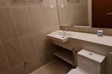 Queens Residences Q2