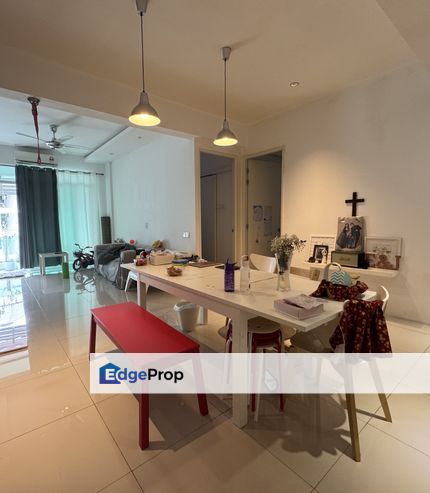 The Oasis Pool View unit for sale, Penang, Gelugor