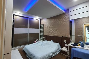 The Light Collection II