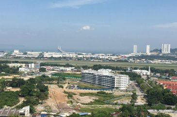 Arasia Perdana (The Clovers)