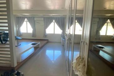 Bukit Dumbar Villa 93