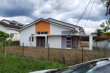 Taman Tamu Hillpark (Seksyen 4)