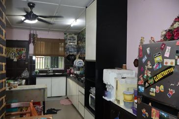 Taman Tamu Hillpark (Seksyen 4)