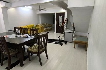 Taman Pinggiran Batu Caves