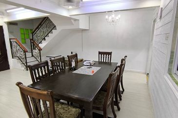 Taman Pinggiran Batu Caves