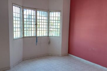 Taman Tamu Hillpark (Seksyen 4)