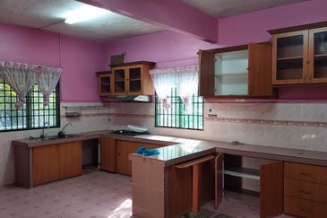 Taman Tamu Hillpark (Seksyen 4)