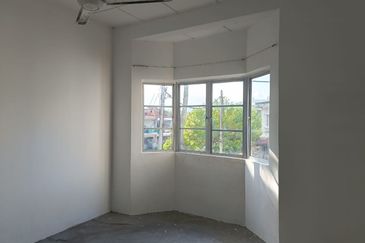 Taman Tamu Hillpark (Seksyen 4)