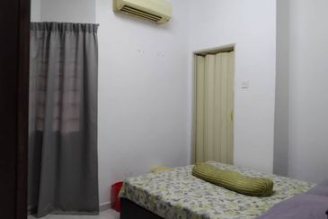 Taman Tamu Hillpark (Seksyen 4)