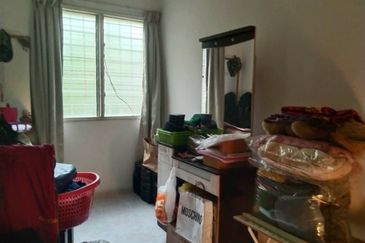 Taman Tamu Hillpark (Seksyen 4)