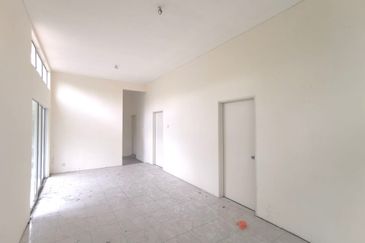 Taman Tamu Hillpark (Seksyen 4)