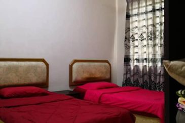 Taman Tamu Hillpark (Seksyen 4)