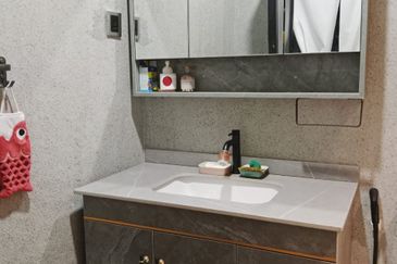 Taman Tamu Hillpark (Seksyen 4)