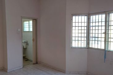 Taman Tamu Hillpark (Seksyen 4)