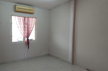 Taman Tamu Hillpark (Seksyen 4)