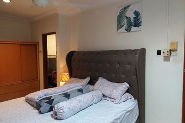 Taman Tamu Hillpark (Seksyen 4)