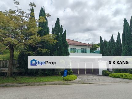 Huge Bungalow with Golf Course View, Selangor, Shah Alam