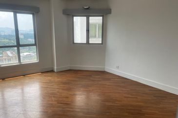 Suasana Sentral Condominium