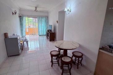 Vista Millennium Condominiums