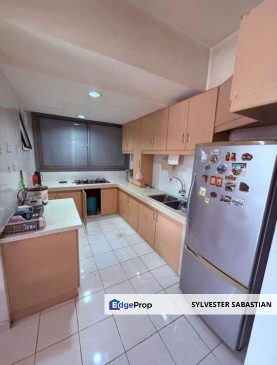 Vista Millennium Condo | FFurnished | 3 Bedroom | Convenient First Floor Unit, Selangor, Puchong