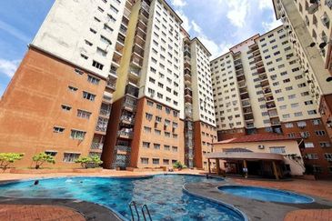 Selesa I-Resort Apartment