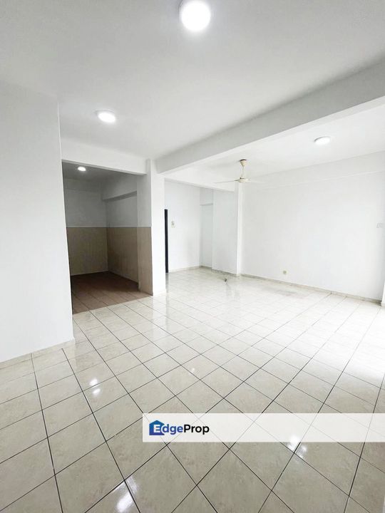 🔥RUMAH MURAH🔥Bole dapat Extra Cash❗BALKONI LUAS❗DEPAN RUMAH LUAS❗, Selangor, Kajang