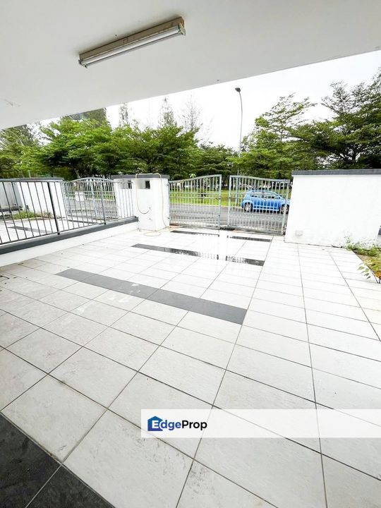 🔥 WANT TO SALE 🔥 Endlot facing Garden view, 2 storey Superlink House, Tiara East Semenyih, Selangor, Semenyih