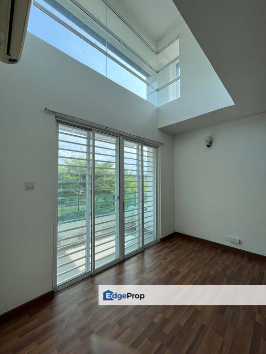 🔥 WANT TO SALE 🔥 Endlot facing Garden view, 2 storey Superlink House, Tiara East Semenyih, Selangor, Semenyih