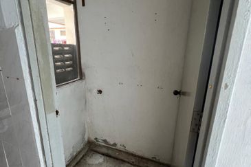 Pangsapuri Teluk Air Tawar Indah