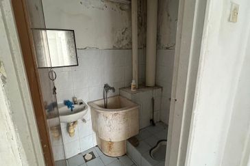 Pangsapuri Teluk Air Tawar Indah