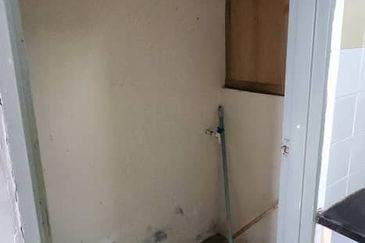 Pangsapuri Teluk Air Tawar Indah