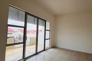 TAMAN RAFFLESIA AMPANG ALOR SETAR