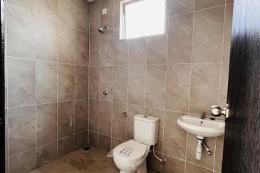 TAMAN RAFFLESIA AMPANG ALOR SETAR