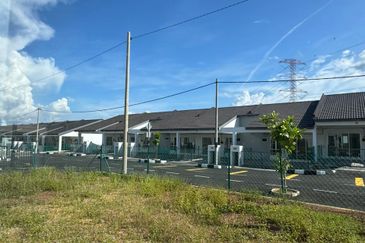 TAMAN RESIDENSI MESRA , GURUN, KEDAH