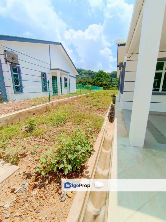 𝗧𝗔𝗠𝗔𝗡 𝗧𝗨𝗡𝗞𝗨 𝗜𝗡𝗧𝗔𝗡 𝗦𝗔𝗙𝗜𝗡𝗔𝗭 , Kedah, Jitra