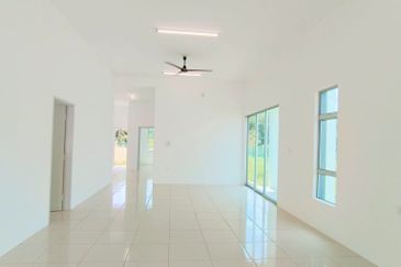 𝗧𝗔𝗠𝗔𝗡 𝗧𝗨𝗡𝗞𝗨 𝗜𝗡𝗧𝗔𝗡 𝗦𝗔𝗙𝗜𝗡𝗔𝗭 