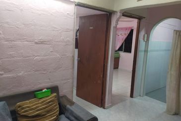 HAMNA SG.2, JALAN HELANG,DESA PERMAI INDAH 