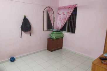 HAMNA SG.2, JALAN HELANG,DESA PERMAI INDAH 