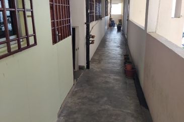 APARTMENT MUTIARA HEIGHTS, JELUTONG, PENANG