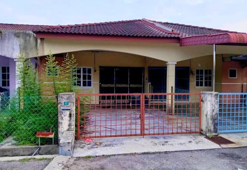 TAMAN TASEK PUTRA TRONOH