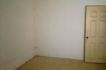 TAMAN TASEK PUTRA TRONOH