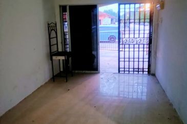 TAMAN TASEK PUTRA TRONOH