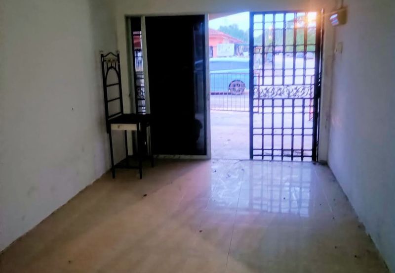 TAMAN TASEK PUTRA TRONOH