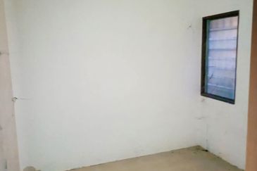 TAMAN TASEK PUTRA TRONOH