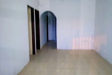 TAMAN TASEK PUTRA TRONOH