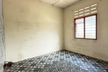 TAMAN DESA BIDARA CORNER LOT KUALA KETIL