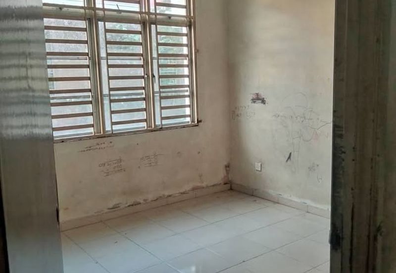 TAMAN SIMFONI 2 LUNAS