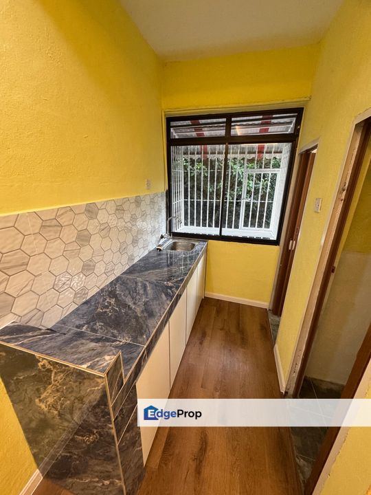 Taman Sahabat Blok A, Penang, Teluk Kumbar